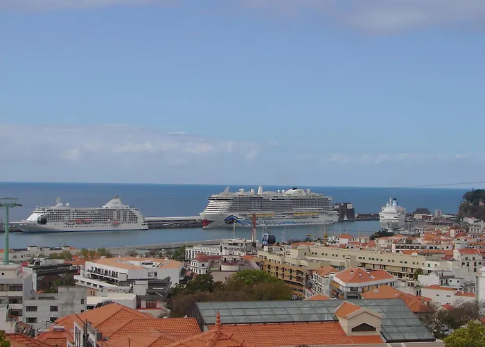 Bay Incredible View With Pool Appartamento *