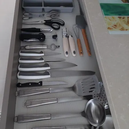 Bay Incredible View With Pool 푼샬